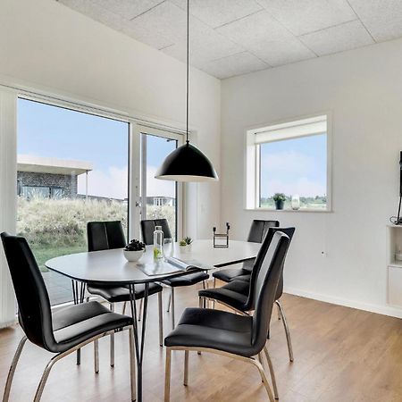 Gorgeous Home In Ringkobing With House A Panoramic View Søndervig Esterno foto