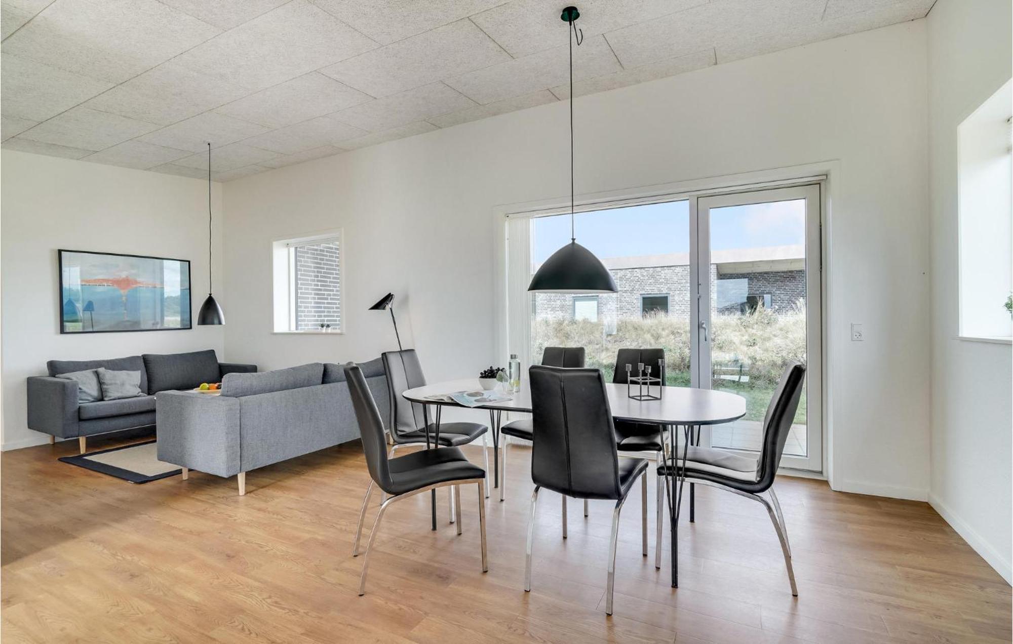 Gorgeous Home In Ringkobing With House A Panoramic View Søndervig Esterno foto
