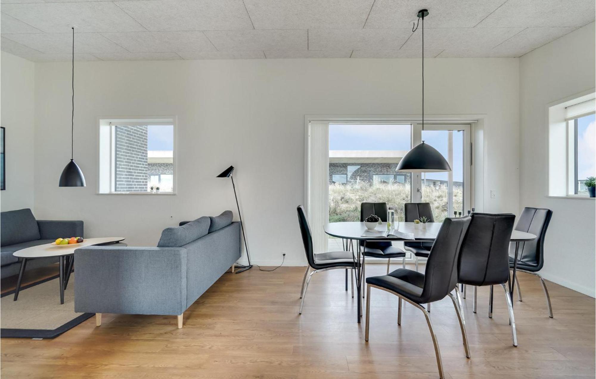 Gorgeous Home In Ringkobing With House A Panoramic View Søndervig Esterno foto
